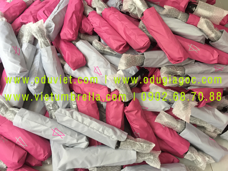 xưởng sản xuất ô dù cầm tay in logo quảng cáo